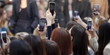 pochi secondi faLa tassa sulla memoria degli smartphone che forse non sapete di pagareServe a compensare i diritti d'autore di canzoni o video memorizzati, anche se le abitudini sono cambiate: e nonostante questo potrebbe aumentare