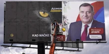 3 minuti faNell’entità serba della Bosnia Erzegovina sono state indette elezioni anticipate per sostituire Milorad Dodik, rimosso per una condanna