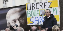 Il ministro dell’Interno francese Bruno Retailleau è il nuovo leader del partito di centrodestra dei Repubblicani