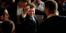 Nicușor Dan, l’europeistaHa vinto le presidenziali in Romania da indipendente, ripetendo l’approccio pragmatico con cui era diventato sindaco di Bucarest