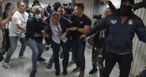 Un candidato sindaco di New York è stato arrestato e rilasciato per aver protestato contro l’ICE