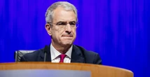 3 minuti faNestlé ha licenziato il CEO Laurent Freixe per una relazione non dichiarata con una dipendente