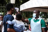 5 minuti faL’OMS ha dichiarato una “emergenza sanitaria internazionale” per il focolaio di ebola in Repubblica Democratica del Congo
