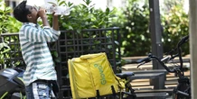 1 minuto faIl criticato bonus di Glovo per i rider che aumenta se fanno consegne quando fa più caldoÈ stato visto come un incentivo, per quanto minimo, a lavorare in condizioni estreme
