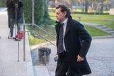 pochi secondi faIl figlio del fondatore del marchio di abbigliamento Mango, indagato per il suo omicidio, è stato arrestato