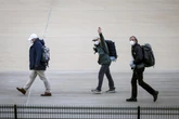3 minuti faÈ stata disposta la quarantena obbligatoria per due italiani sul volo in cui si era imbarcata una donna poi morta di hantavirus