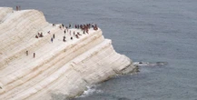3 minuti faDue persone sono state condannate per aver imbrattato la Scala dei Turchi nel 2022