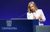 pochi secondi faChe fine hanno fatto i 25 miliardi di euro contro i dazi annunciati da Meloni?Oltre tre mesi dopo la promessa non è stato stanziato neppure un euro, e il governo ha smesso di parlarne