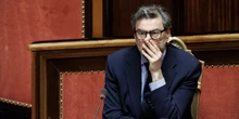 1 minuto faQuindi ora che succede con Unicredit, Banco BPM e il governo?Perché la più importante operazione del “risiko bancario” è così importante, e come mai il governo continua a contestarla