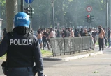 4 ore faIl poliziotto accusato di aver ferito un tifoso della Juventus durante gli scontri del derby di maggio verrà sospeso per 1 anno