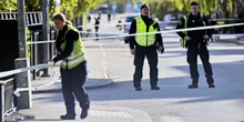 La polizia svedese ha arrestato tre persone nelle indagini sulla sparatoria a Uppsala, e rilasciato il 16enne arrestato in precedenza