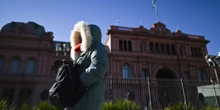 pochi secondi faIntanto nel sud del Sudamerica ha fatto più freddo del solitoHa nevicato sia sulla spiaggia di Miramar, in Argentina, che nel deserto di Atacama, per la prima volta da dieci anni