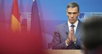 pochi secondi faLa Spagna è sempre più dura con IsraeleIl primo ministro Sánchez ha annunciato un embargo alle armi, tra le altre cose, e non si fa problemi a usare la parola «genocidio»