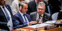 pochi secondi faIl grosso scandalo delle intercettazioni in Grecia non è più così grossoIniziò nel 2022 e se ne parlò parecchio: alla fine il governo di Mitsotakis è riuscito a restare estraneo al processo, che ricomincia oggi