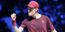 5 minuti faJannik Sinner ha vinto il torneo ATP 500 di ViennaHa battuto Alexander Zverev in una bella finale, giocando in modo un po' diverso dal solito