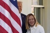 pochi secondi faStoria dei non più così buoni rapporti tra Trump e MeloniLa presidente del Consiglio si era presentata come la leader europea più vicina al presidente statunitense, poi ne sono successe molte