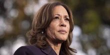 1 minuto faKamala Harris dice che potrebbe ricandidarsi alla presidenza degli Stati UnitiIn un’intervista sul suo nuovo libro ha provato a rilanciarsi politicamente, dopo la brutta sconfitta contro Donald Trump alle ultime elezioni