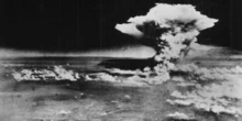1 minuto faLa prima bomba atomica, 80 anni fa su HiroshimaGli Stati Uniti scelsero una città non a caso per costringere il Giappone alla resa: tre giorni dopo toccò a Nagasaki