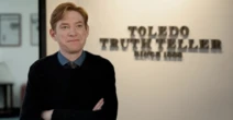 pochi secondi faCosa si dice dello spinoff di “The Office”“The Paper” racconta la storia di un giornale malandato con gli stessi espedienti della nota serie di culto: in parte ci riesce e in parte no
