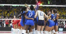 1 minuto faLa migliore Nazionale di sempre?Un po' di altre nazionali, non solo italiane e non solo di pallavolo, che hanno qualcosa di simile all'Italia femminile, a cominciare da quell'altra Nazionale di Velasco