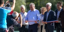 5 minuti faFrançois Bayrou è tornato dov’è il suo cuoreE cioè a fare il sindaco di Pau, una piccola città dei Pirenei francesi: non aveva lasciato l’incarico nemmeno quando era primo ministro