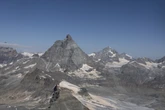 pochi secondi faUn’estate ancora peggiore del solito per i ghiacciai alpiniCon settimane di anticipo sulle Alpi svizzere sono finiti il ghiaccio e la neve stagionali e ha iniziato a fondere il ghiaccio antico