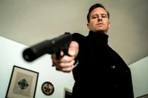 3 minuti faL’estrema destra internazionale si sta agitando per un film d’azione tedesco"Citizen Vigilante" parla di un giustiziere che punisce i migranti: è stato vietato in Germania ma Elon Musk lo sta promuovendo massicciamente
