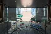 pochi secondi faApple non sarà l’unica ad aumentare i prezziSta succedendo a console, computer e a tutta l'elettronica, e la colpa è dell'intelligenza artificiale