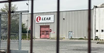 1 minuto faCi sono pochi mesi per salvare centinaia di lavoratori della Lear dal licenziamentoUna nuova azienda italo-cinese ha presentato un piano per convertire l’azienda di Torino, ferma a causa della crisi di Stellantis