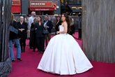 1 minuto faCelebripostSteve Carrell con quella tazza, Kim Kardashian con quell'asciugamano e gli altri da fotografare in settimana