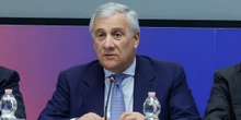 pochi secondi faAntonio Tajani ha convocato l’ambasciatore russo in Italia per contestare l’inserimento suo, di Sergio Mattarella e Guido Crosetto in una lista di “russofobi”