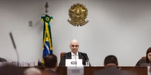 3 minuti faGli Stati Uniti hanno imposto delle sanzioni contro uno dei giudici che stanno processando l’ex presidente brasiliano Jair Bolsonaro
