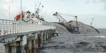 pochi secondi faA Marina di Massa si punta a rimuovere la nave cargo incagliata da oltre sei mesi all’inizio di settembre