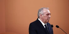 2 minuti faIl debito pubblico francese è davvero messo così male?Secondo il governo la situazione è equiparabile a quella disastrosa della Grecia di dieci anni fa, ma non è proprio così