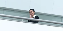 2 minuti faLa prima ministra thailandese è stata rimossaLo ha deciso la Corte Costituzionale: c'entra una telefonata con l'ex primo ministro della Cambogia, ritenuta una violazione etica