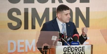 Il voto estero romeno sta con il candidato dell’estrema destraÈ successo alle ultime elezioni in diversi paesi, anche in Italia: c'entra la disaffezione verso i partiti istituzionali