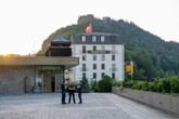 2 minuti faIniziano i complicati negoziati tra Stati Uniti e IranSono in programma in Svizzera e potrebbero essere più lunghi del previsto perché il memorandum di intesa ha lasciato molte questioni aperte