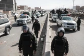 1 minuto faIl presidente della Bolivia ha dichiarato lo stato di emergenza per fermare le proteste contro il governo