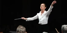 1 minuto faI dipendenti del teatro La Fenice di Venezia contro Beatrice VeneziLa direttrice d'orchestra nota per la sua vicinanza al governo Meloni è stata accusata di non essere all'altezza di dirigere uno dei teatri più famosi in Italia