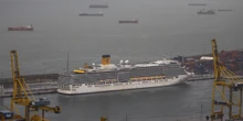 1 minuto faIl porto di Barcellona ridurrà il numero dei terminal per le navi da crociera, su richiesta dell’amministrazione cittadina