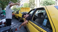 4 minuti faA Teheran è stato indetto un giorno festivo per risparmiare acquaIn tutto l’Iran è in corso la più grave crisi idrica dei tempi recenti, che si è aggiunta a un periodo già molto complicato