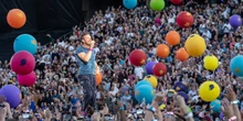 4 minuti faUn’altra canzone dei ColdplayUn po’ “Imagine” e un po’ “Man in the mirror”