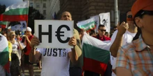 pochi secondi faLa Bulgaria potrà adottare l’euro dal 2026, infineDopo anni di richieste ha ottenuto tutte le approvazioni dalle istituzioni europee: una buona parte dei bulgari però non lo vuole