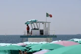 2 minuti faC’è infine un piano per regolamentare le spiagge di Ostia Era atteso da anni per via del sovraffollamento di stabilimenti privati, per cui il lungomare era soprannominato “lungomuro”