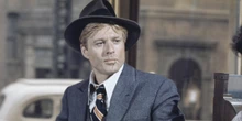 1 minuto faGli eccezionali anni Settanta di Robert RedfordIn pochi anni infilò una serie di film memorabili che lo resero l'attore simbolo di quel decennio, e un modello per i successivi