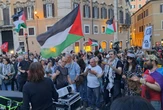 pochi secondi faUna cinquantina di attivisti della Flotilla è ricoverata a Istanbul per le lesioni ricevute dalle autorità israeliane