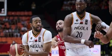 2 minuti faNel campionato africano di basket si gioca una finale importante e un po’ inaspettataTra l’Angola, campionessa storica che però non arrivava in finale da 10 anni, e il Mali, che invece non ci era mai arrivato