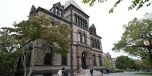 pochi secondi faLa Brown University ha fatto un accordo col governo statunitense per assicurarsi i fondi federali che Trump aveva minacciato di bloccare 