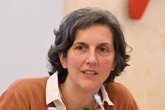 2 minuti faL’europarlamentare Annalisa Corrado ha raccontato di essere stata abusata per anni da un preteIn un'intervista a Fanpage: all'inizio degli abusi lei era minorenne e Sauro De Luca era il fondatore del Movimento eucaristico giovanile