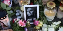 4 minuti faCosa sappiamo sulle motivazioni di Tyler RobinsonIn uno scambio di messaggi diffuso dalla procura dice di aver ucciso Charlie Kirk perché ne aveva «abbastanza del suo odio»